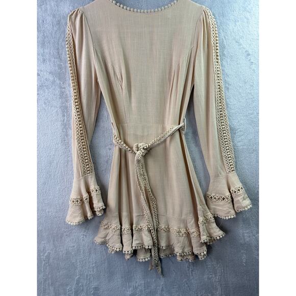 Selfie Leslie Aspley Flare Cuff Waist Tie Dress – #CottageCore - Beige – XS - Picture 6 of 8